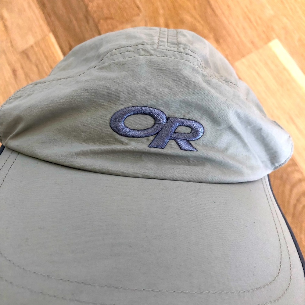 Outdoor Research 5 panel, low profile cap